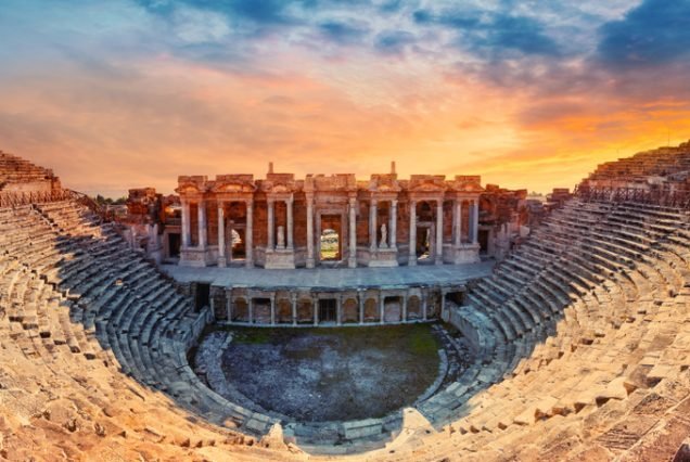 Pamukkale tour Amphitheater